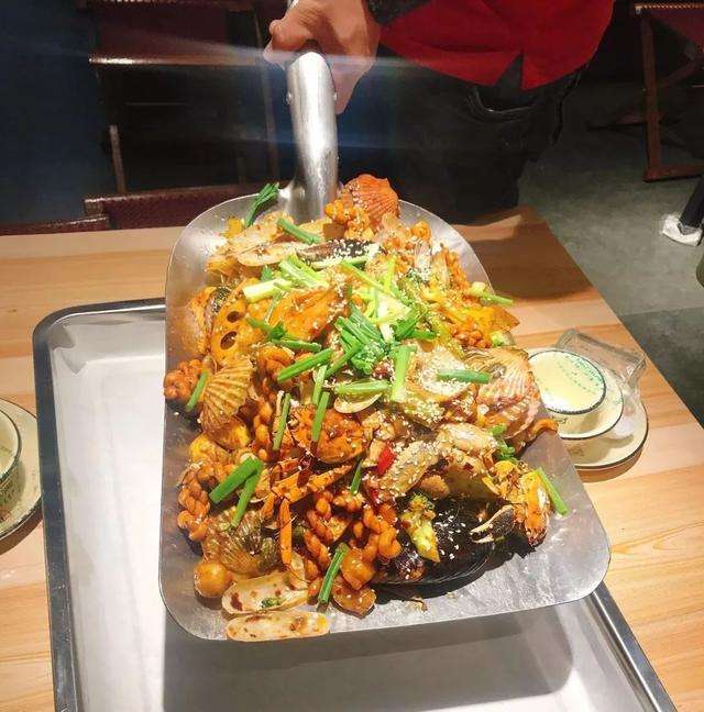 江海手抓海鲜加盟